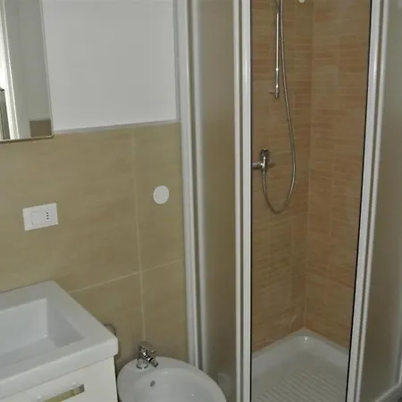 Spacious With Terrace Apartman